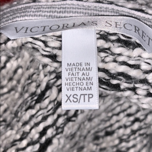 Victoria’s Secret hoodie size - XS - Picture 3 of 3